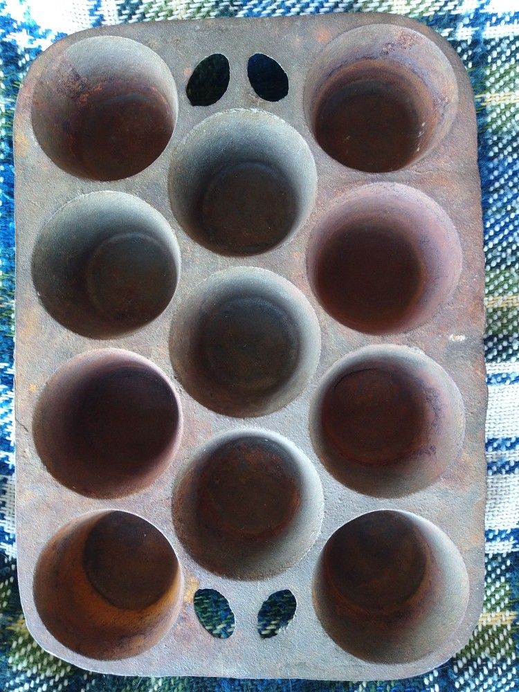 Vintage Cast Iron Muffin Pan