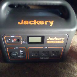Jackery 1000 Generator Only Brand New Never Been Used Selling For $300