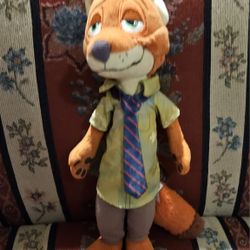 DISNEY ZOOTOPIA "NICK WILDE" THE FOX STUFFED PLUSH TOY