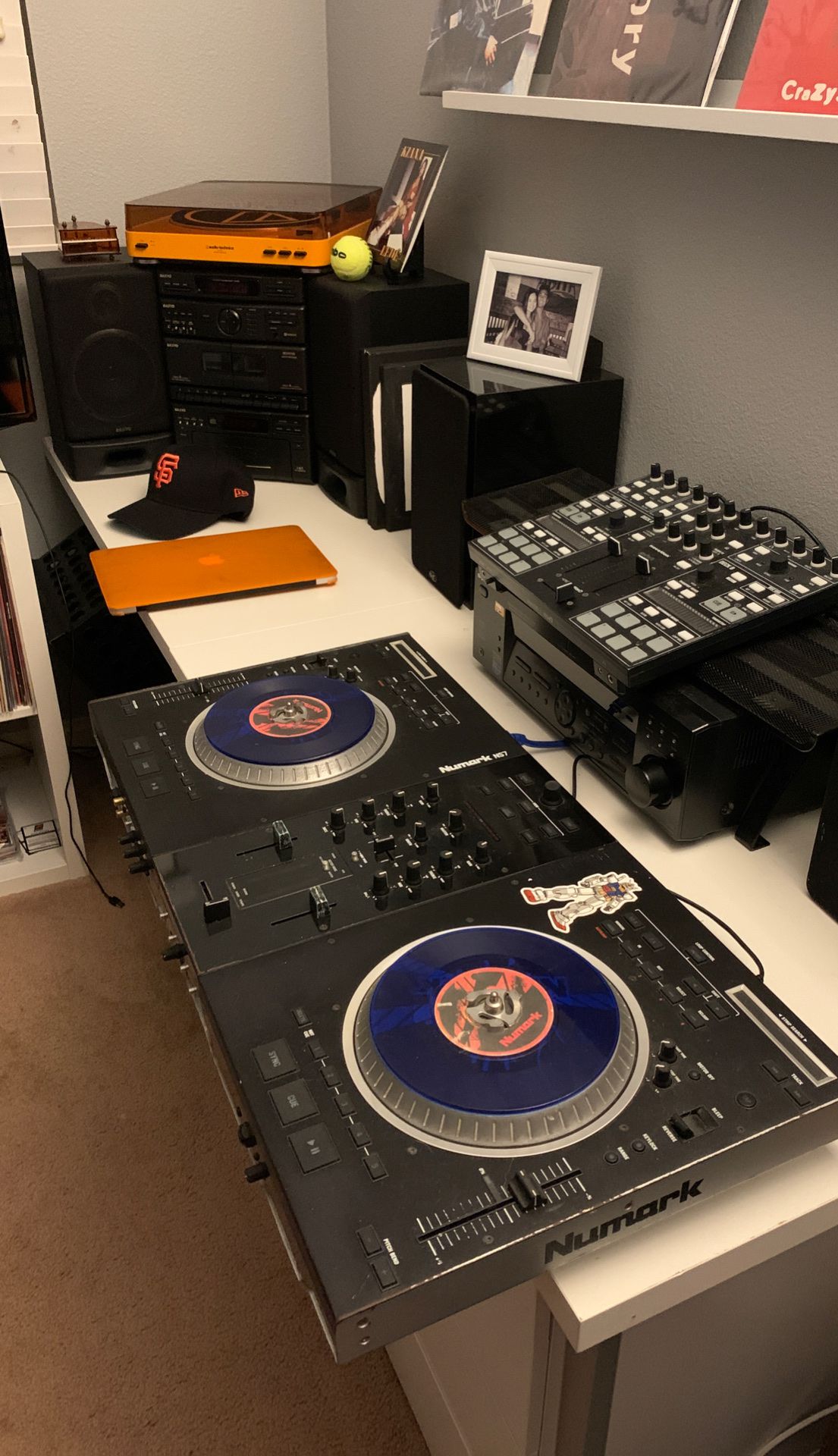 DJ Equipment || Numark NS7