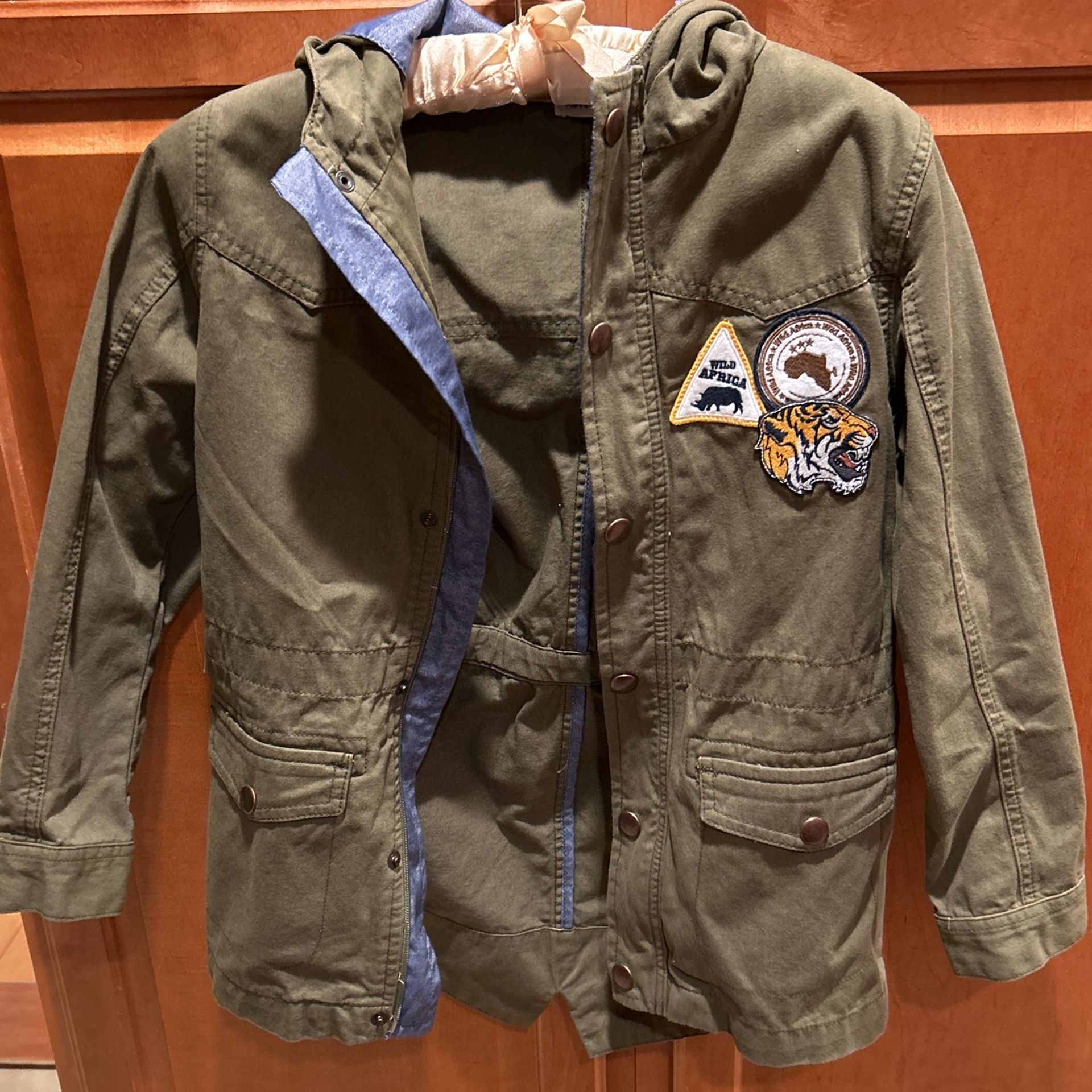 Size s(9-10) European Brand Jacket