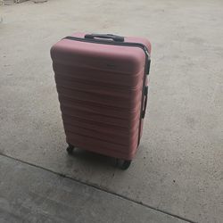 Luggage   🧳   Maleta Grande