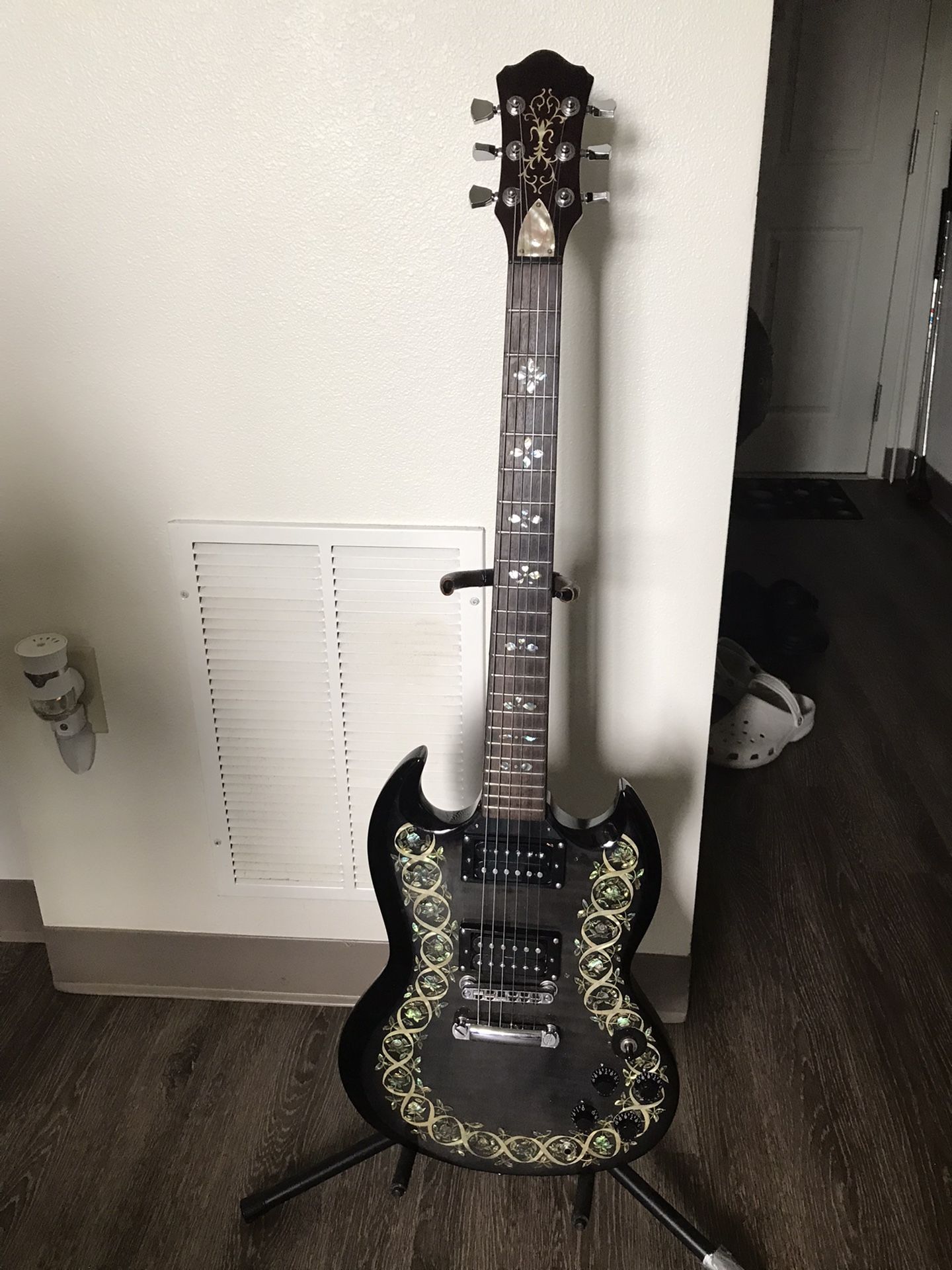 SG Style One Of A Kind