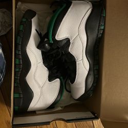 Nike Air Jordan 10 Retro "Seattle" sneaker