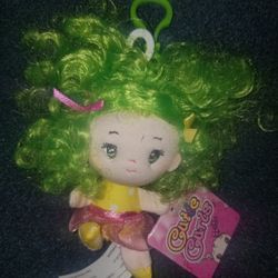 Cutie Curls Plush Doll