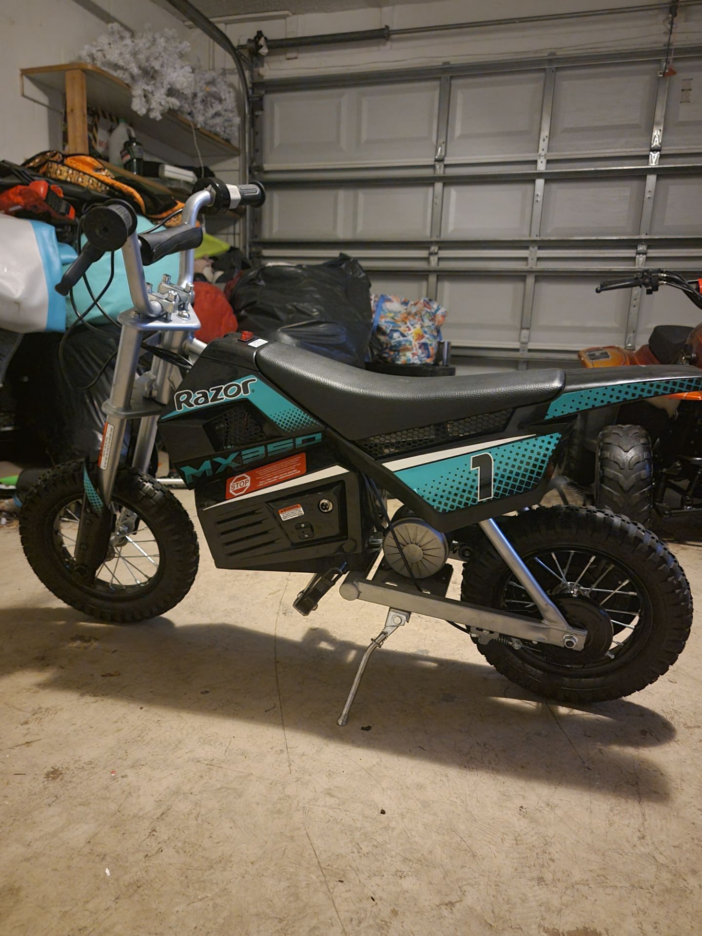 Electric razor bike for Sale in Spring Hill, FL - OfferUp