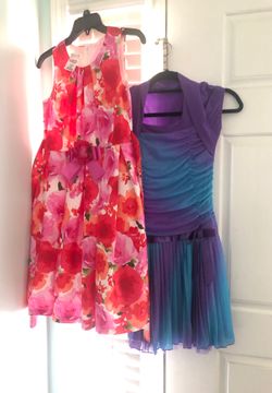 Size 12 and 14 girls dress in good condition I’m in Spartanburg Sc