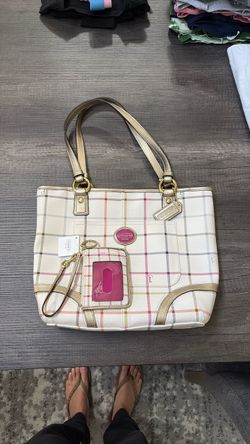 Coach Purse & Wallet Clutch