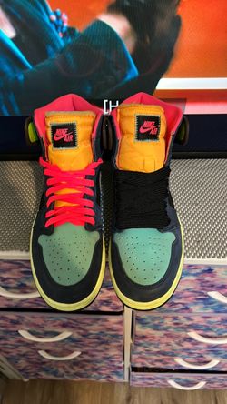 Nike Air Jordan 1 High Bio Hack Size [SIZE 11 1/2]