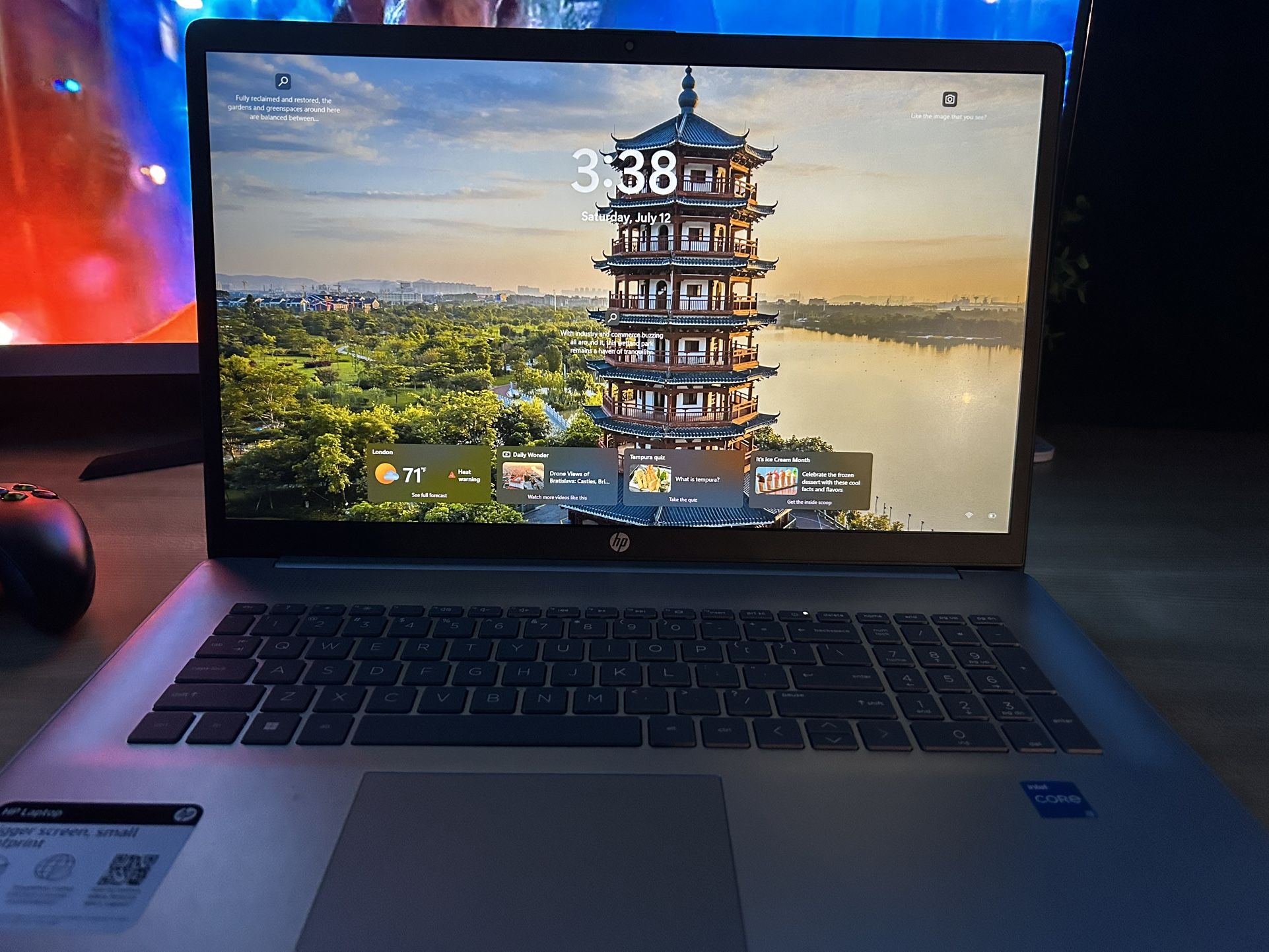 Selling hp Laptop