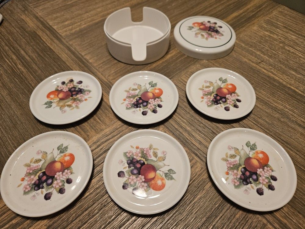 Vintage Cloverleaf Johnson Brothers - Fresh Fruit - Set Of 6 Melamine Coasters In Holder