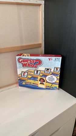 Hasbro Gaming Guess Who? Original Guessing Game