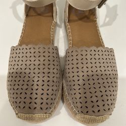 Gianni Bini Summer Shoes