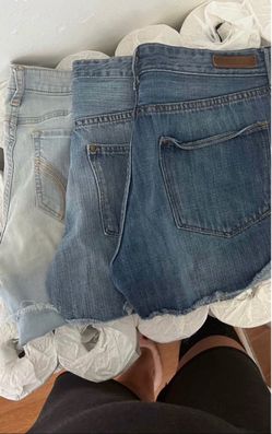 Women’s size 5/6 shorts