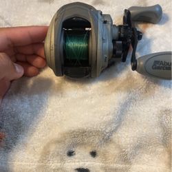 Abu Garcia Max Z Right Hand 