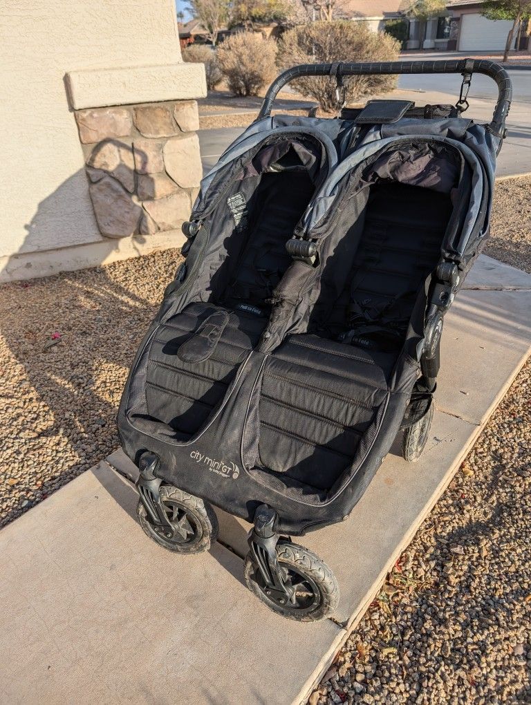 Mini City Jogging Stroller Double