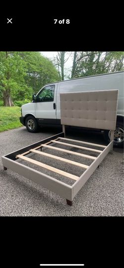 Queen size bed