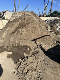 Free Dirt - Pick Up Only
