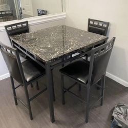 New Counter Height Set 
