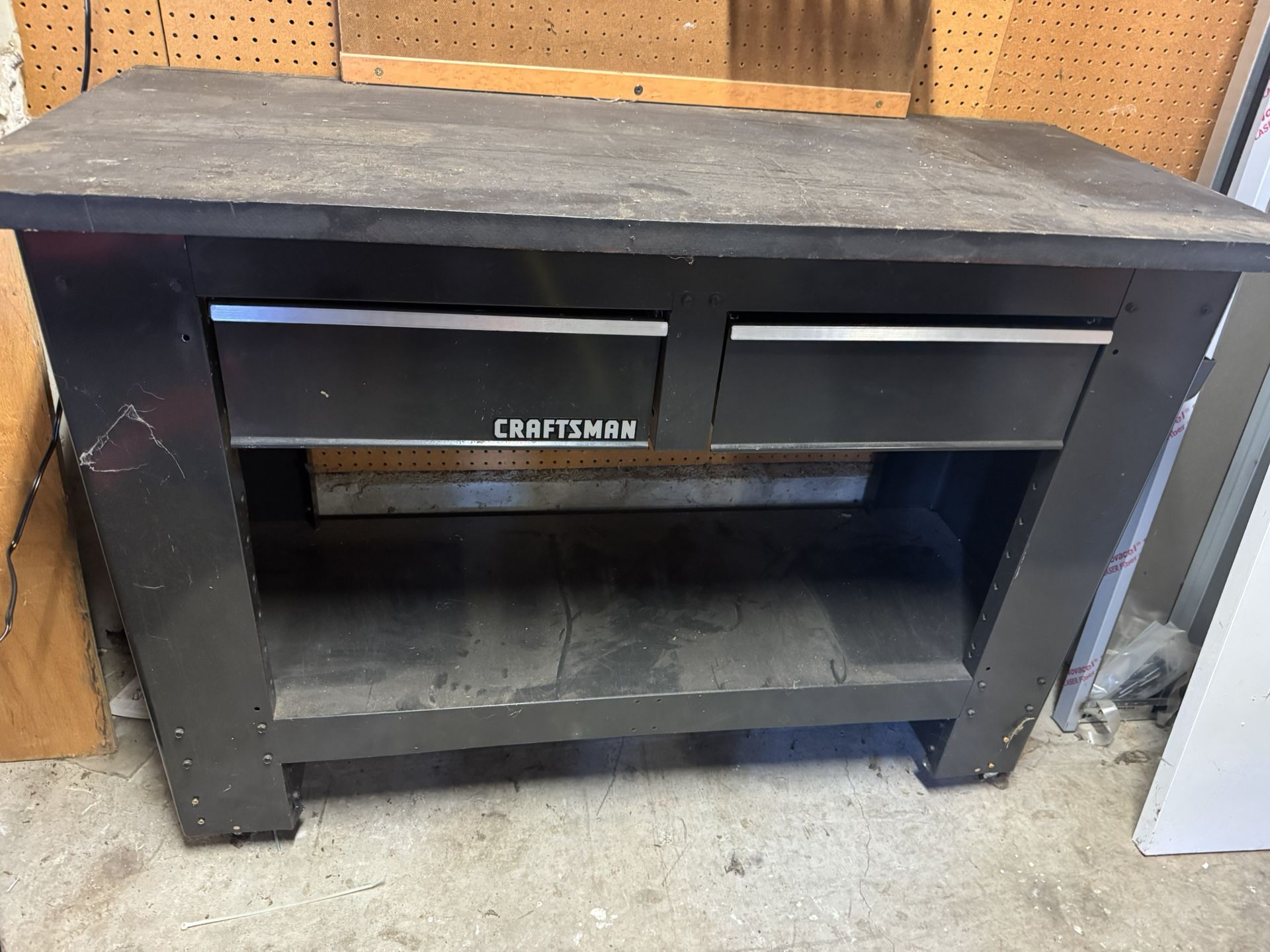 Craftsman Rolling Tool Bench