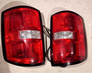 2014-2018 OEM Sierra Tail Lights