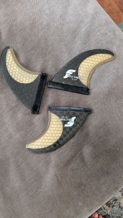 Surfboard thruster futures set surf fins