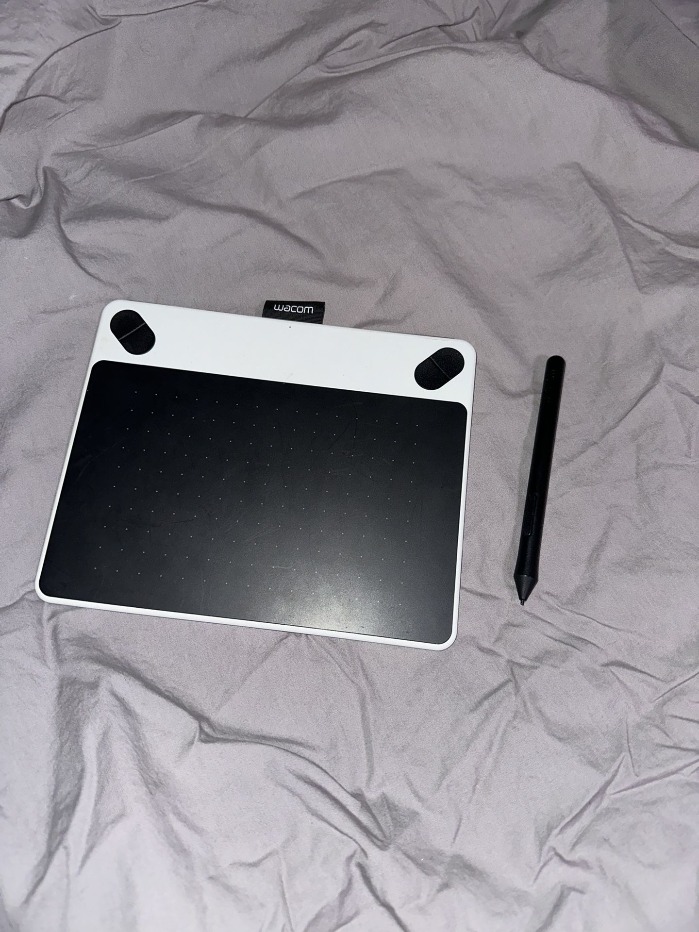 Wacom Intuos Drawing Tablet