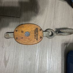 Crosby-Western Tulsa, Okla. 1rope Pulley 