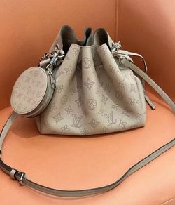 Drawstring Closure Perforated Cowhide Bucket Bag Handbag Shoulder Crossbody Bag Regular Women's Elephant Gray