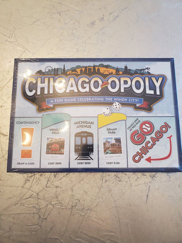 Chicago Opoly board game about the windy city Brand New