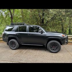 OEM roof rack for Toyota 4Runner TRD Pro (5th Gen)