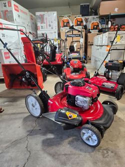 Craftsman Gold push lawnmower 
Mulching unit with side discharge 
Serviced and ready 
$199
