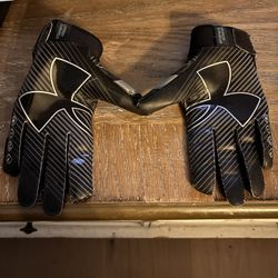 Under Armor Football Gloves
