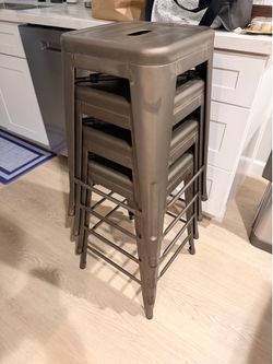 4 Metal Barstool Chairs