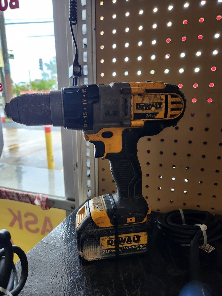 Dewalt Drill With Battery
