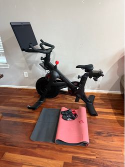 Peloton Bike +