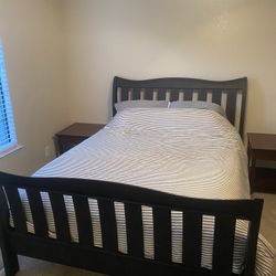 Bed/ Bed Frame FREE