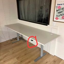 8-Foot Commercial-Grade Electric Standing Desk – Adjustable Height