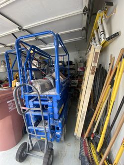 Scissor Lifts