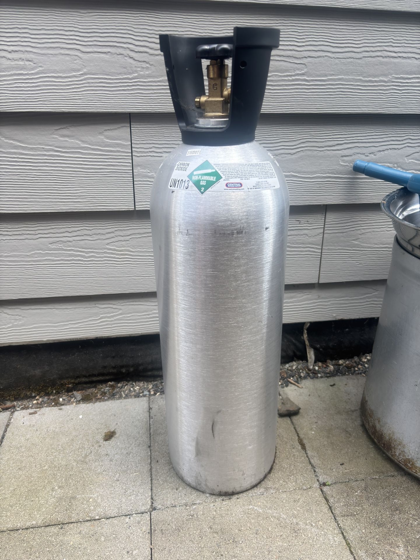 CO2 Tank