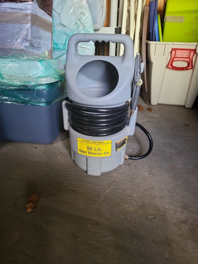 50 Lbs Sand Blaster