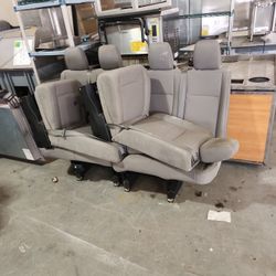 2015 Nissan 3500 Van