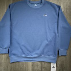 Light blue ALO crew necks Sz Xl