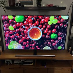 FOR SALE: Samsung NU8000 55” 4K UHD Smart TV – Great Condition!