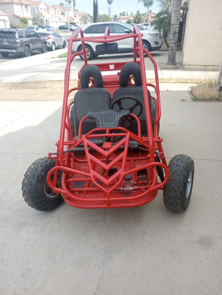 Go. Kart En Buenas Condiciones Tiene Motor Nuevo Y Clutch Nuevo
