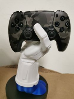 Vegeta Hand Controller Holder ( 3d Printed) 