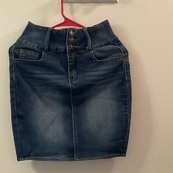 Cute little jeans skirt