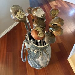 Vintage Golf Clubs And Vintage Golf Club Bag