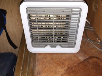 Artic Air Tables Top AC