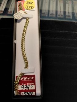 Gold bracelet